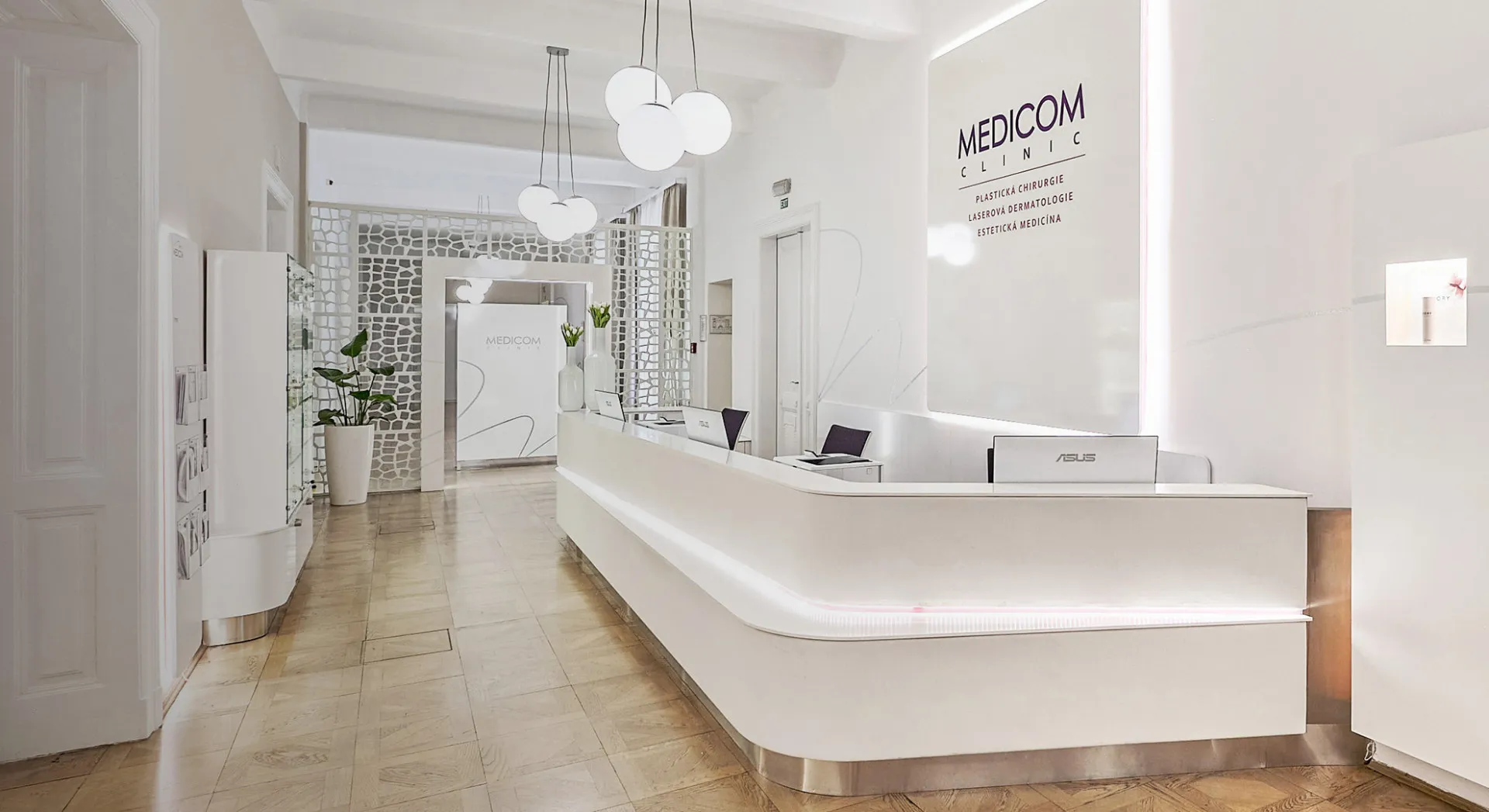 Empfangsbereich einer Partnerklinik